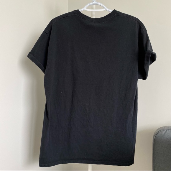 Black t with leopard print - Picture 4 of 5